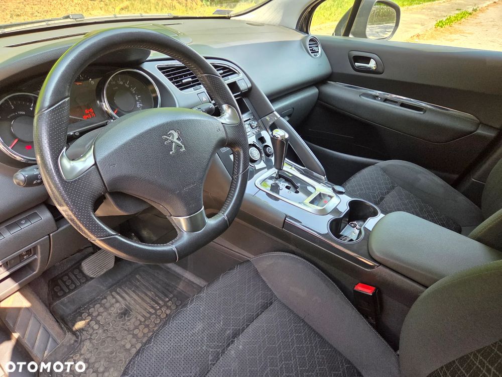 Peugeot 3008 1.6 BlueHDi Active S&S EAT6 - 7
