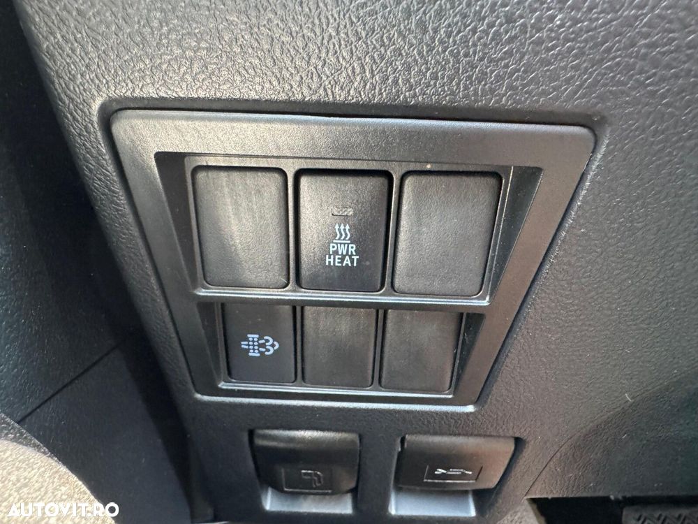 Toyota Hilux - 17