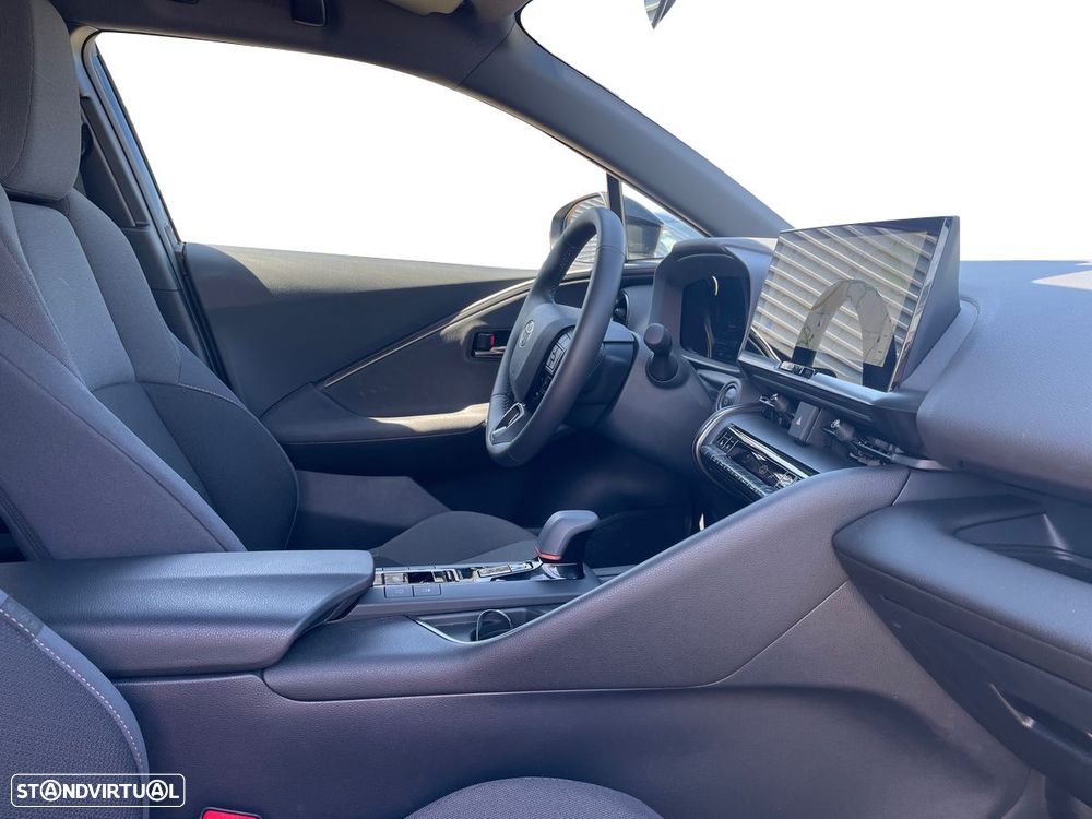 Toyota C-HR 2.0 HDF Plug-in Square Collection - 6