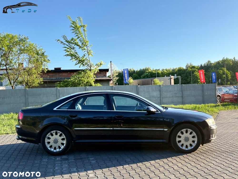 Audi A8 4.2 Quattro - 10
