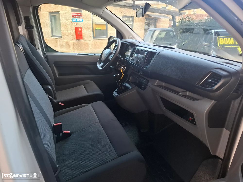 Peugeot Expert 1.5 BlueHDi L2H1 Semi-Vidrado - 17