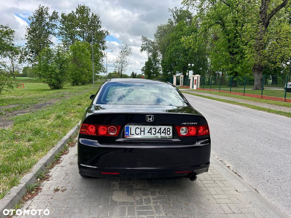 Honda Accord 2.0 i Comfort - 11