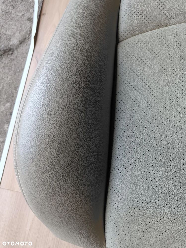 MERCEDES W211 FOTEL LEWY PRAWY BEŻOWY BEŻ BANAN IGŁA - 10