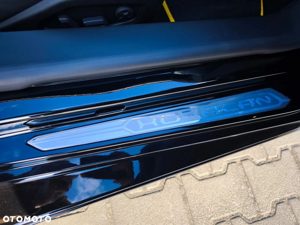 Lamborghini Huracan EVO Spyder - 24