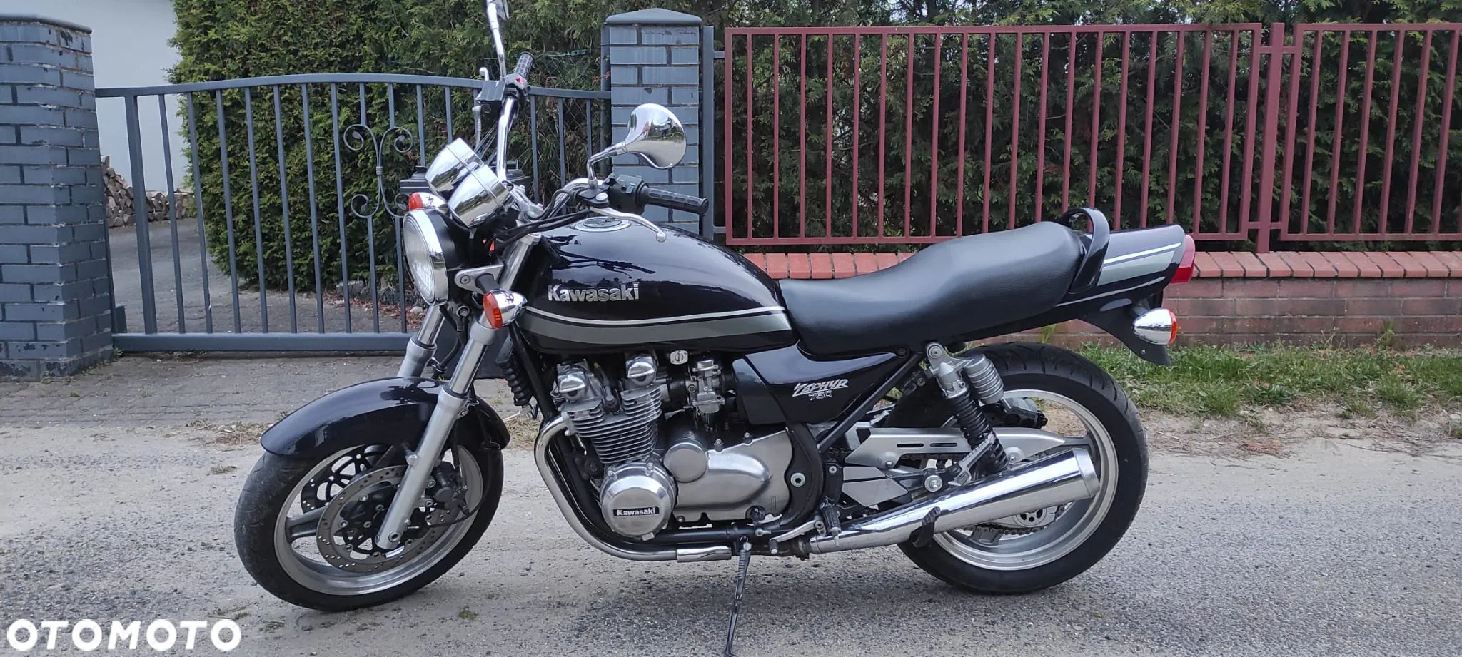 Kawasaki Zephyr - 3