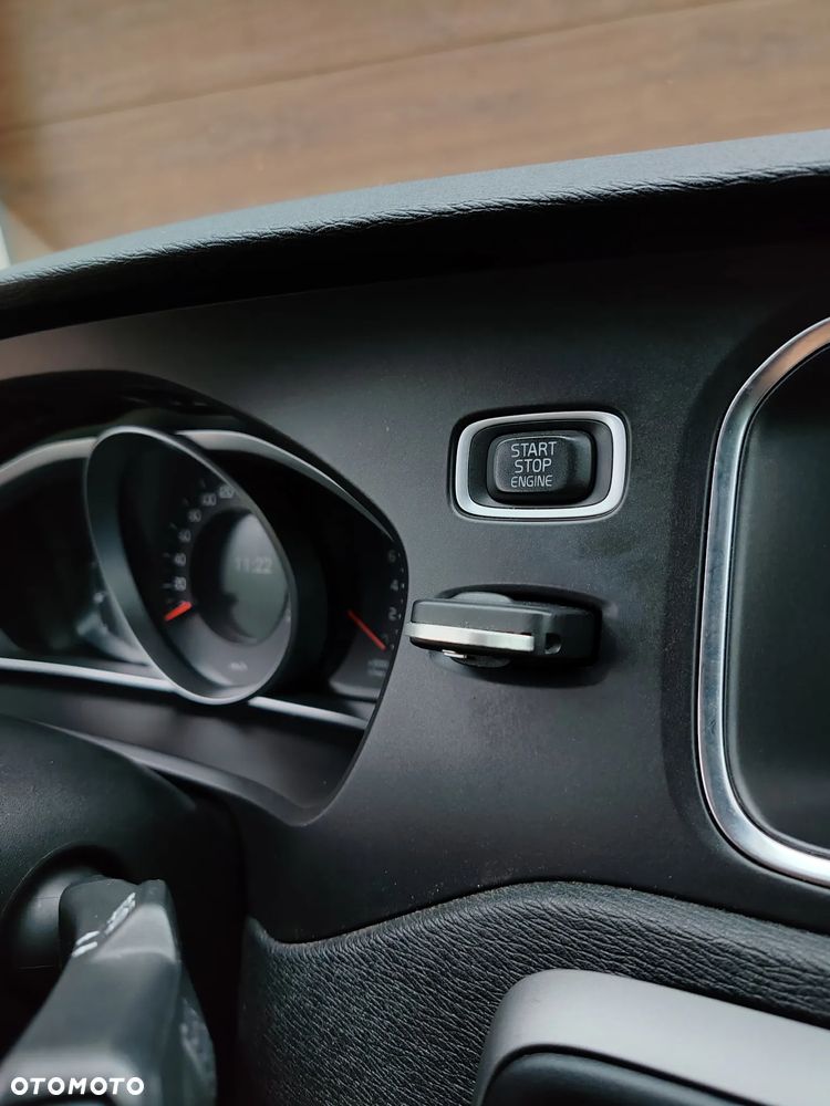Volvo V40 T2 Kinetic - 18