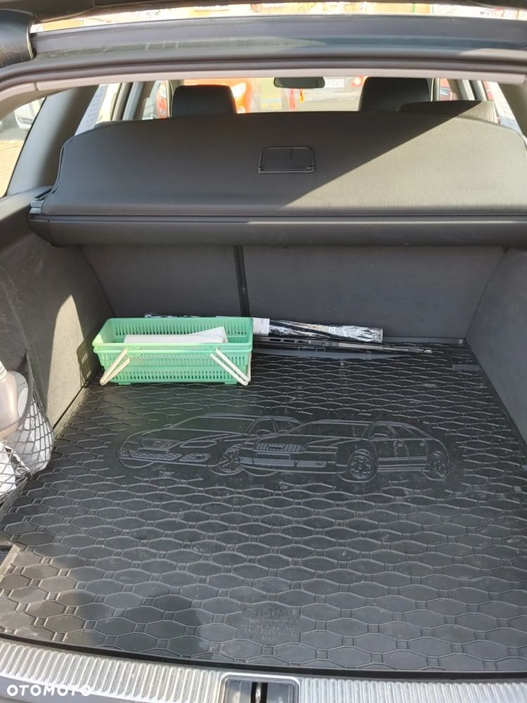 Audi A4 Avant - 2