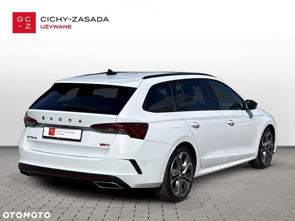 Skoda Octavia 2.0 TDI RS DSG - 6