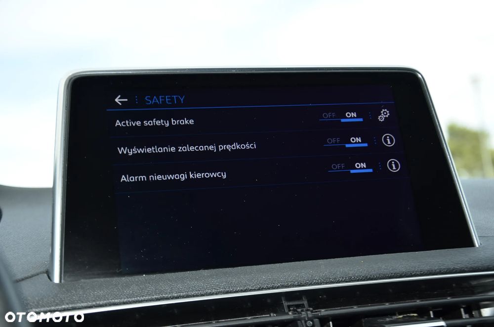 Peugeot 5008 BlueHDi 130 Allure - 29