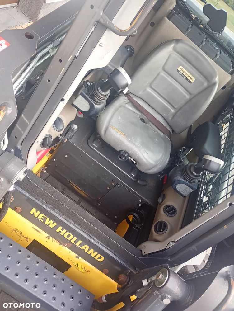 New Holland L220/2017rok/Bobcat/koparka/minikoparka/ładowarka/Miniładowarka - 9