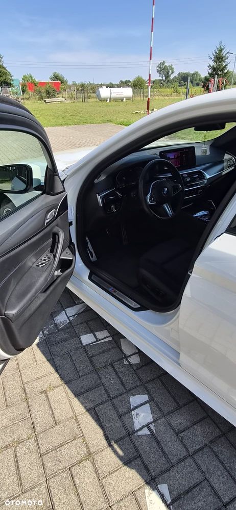 BMW Seria 5 520d xDrive MHEV Sport - 11