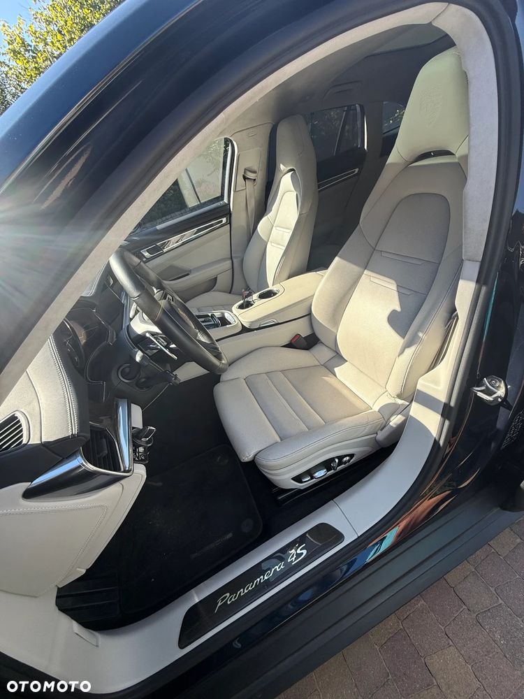 Porsche Panamera 4S E-Hybrid - 20