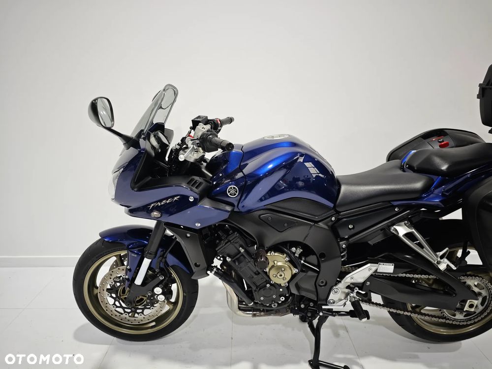 Yamaha FZ - 13