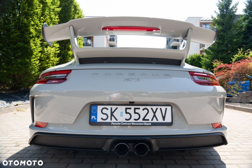 Porsche 911 - 18