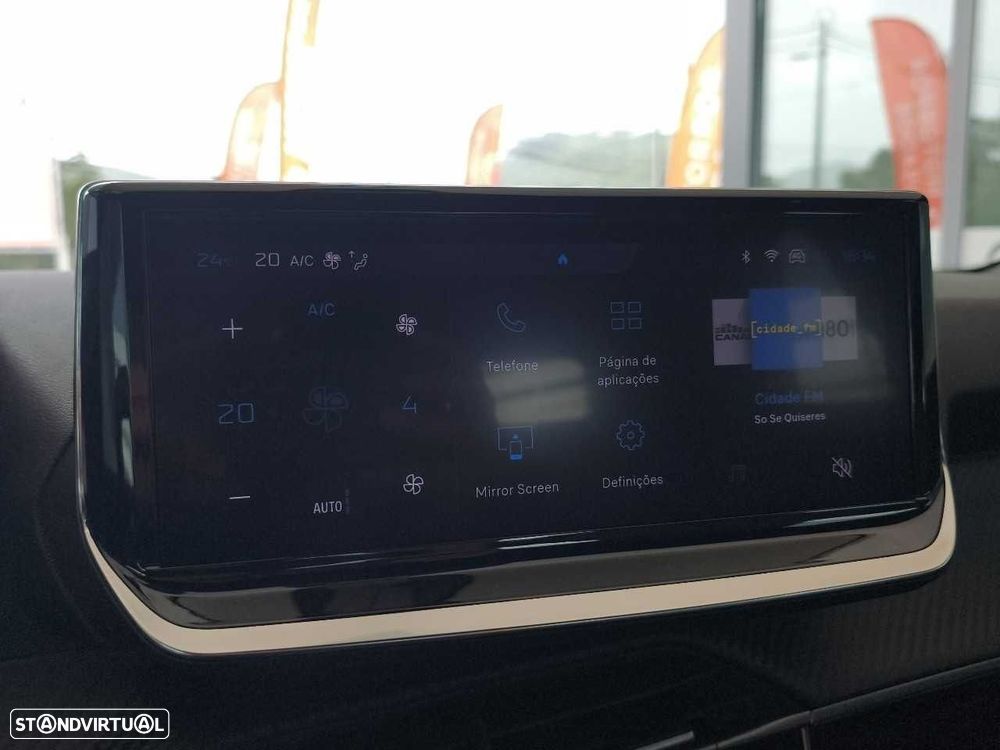 Peugeot 2008 1.2 Hybrid Allure e-DCS6 - 21