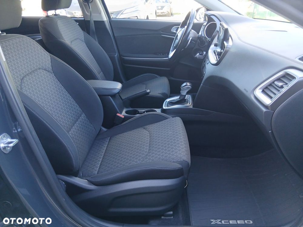 Kia XCeed 1.5 T-GDI M DCT - 22