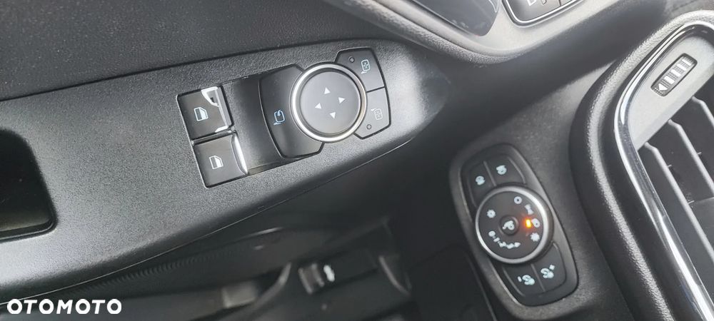 Ford Fiesta 1.0 EcoBoost Start-Stop Celebration - 19