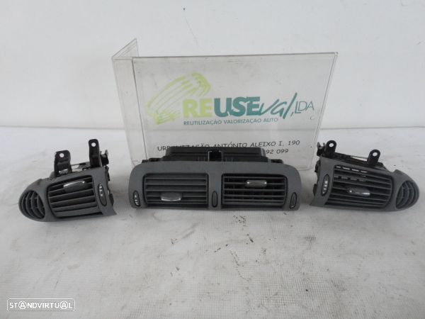 Tubo Esq Ventilação Painel Mercedes-Benz C-Class (W203) - 1