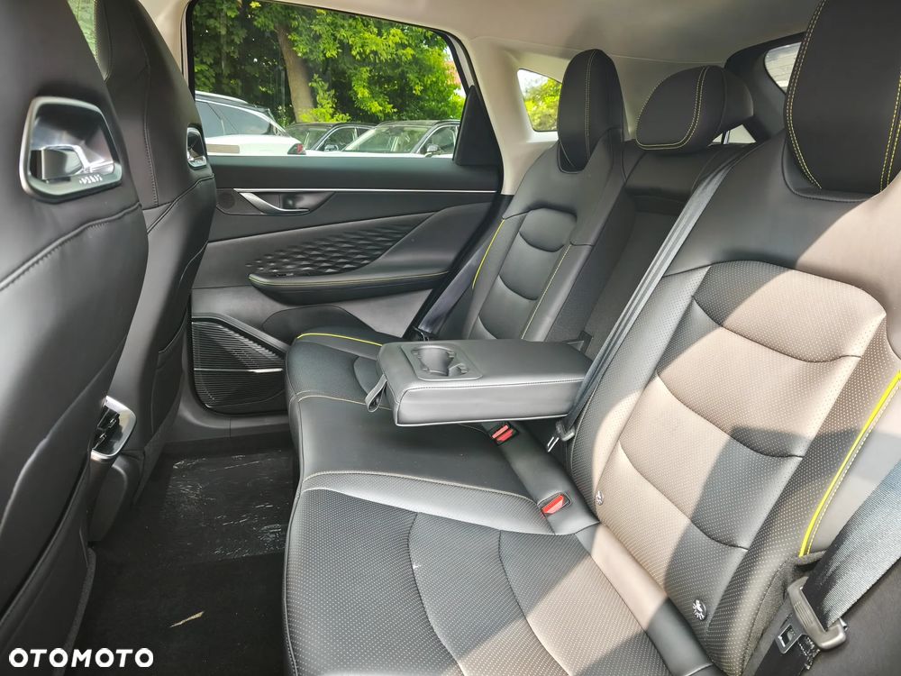 BAIC 5 1.5T Comfort DCT - 20
