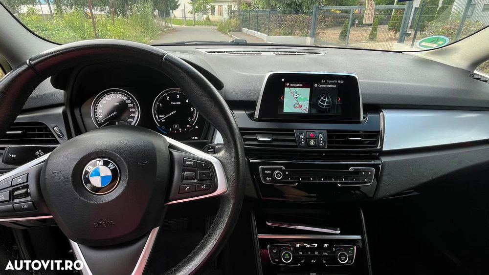 BMW Seria 2 218d Aut. - 5