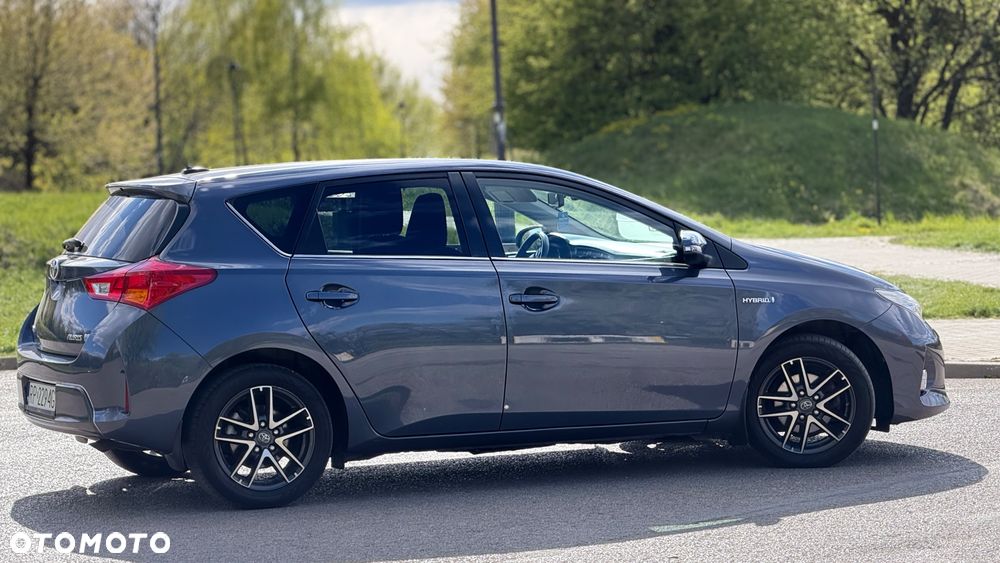 Toyota Auris - 13