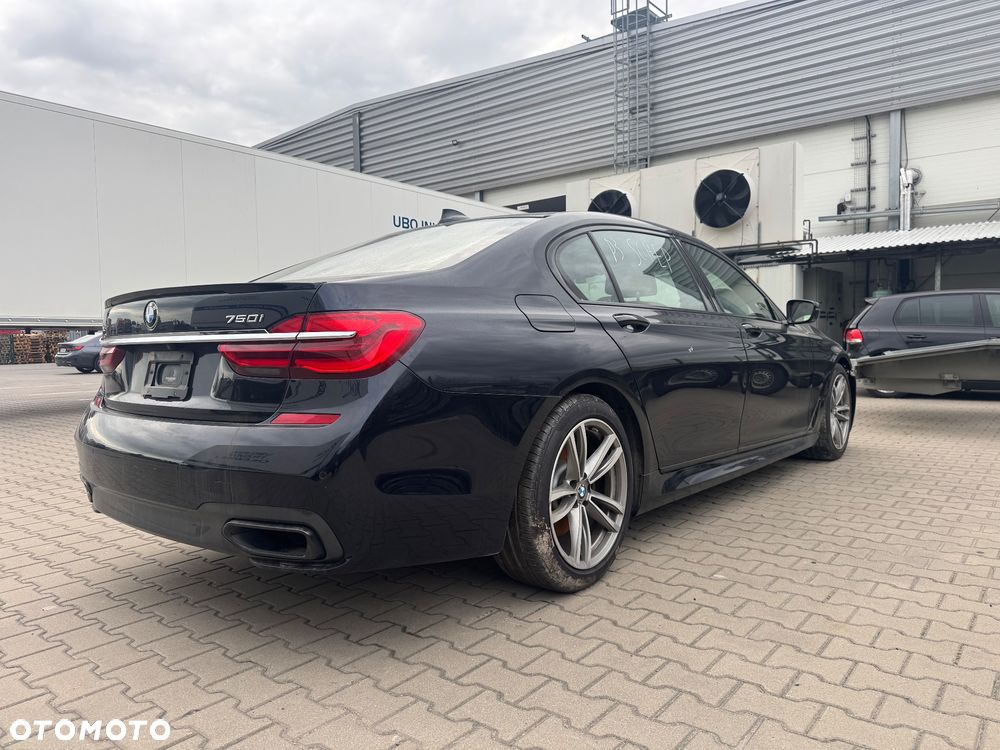 BMW Seria 7 750Li xDrive Edition Exclusive - 6