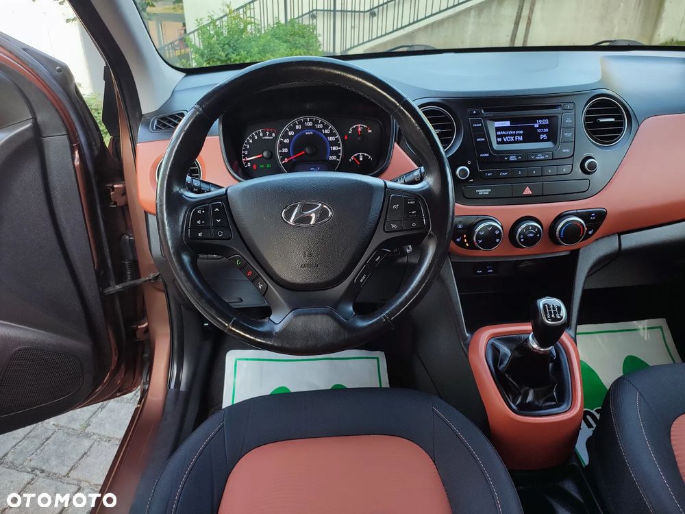 Hyundai i10 1.0 YES - 32