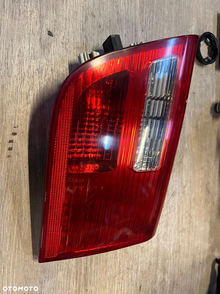 Lampa tylnej klapy bagażnika w burtę  tylna prawa lewa Bmw e53 x5 lift piękna - 3