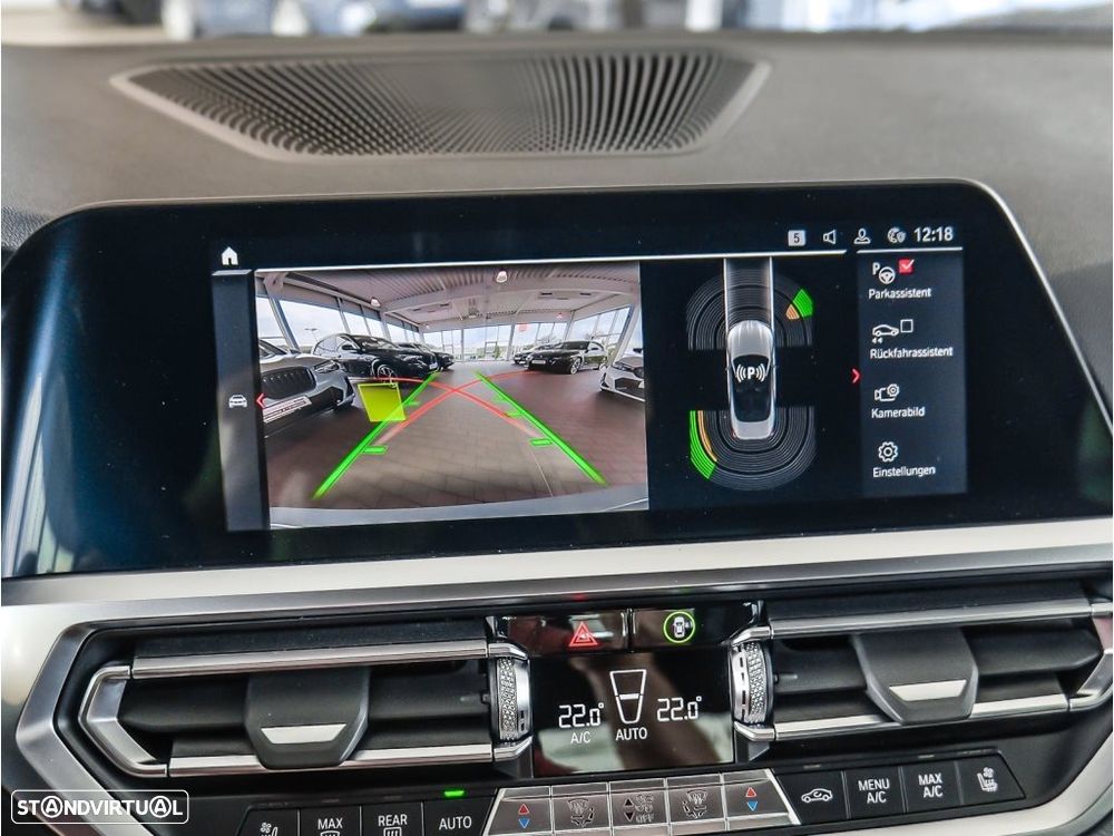 BMW M4 Competition xDrive - 3