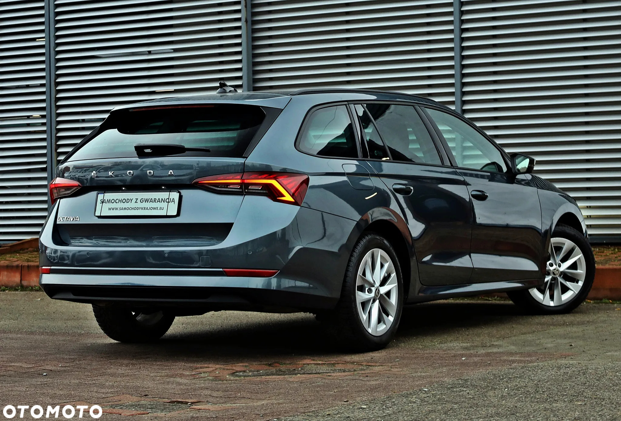 Skoda Octavia 2.0 TDI SCR Ambition DSG - 10