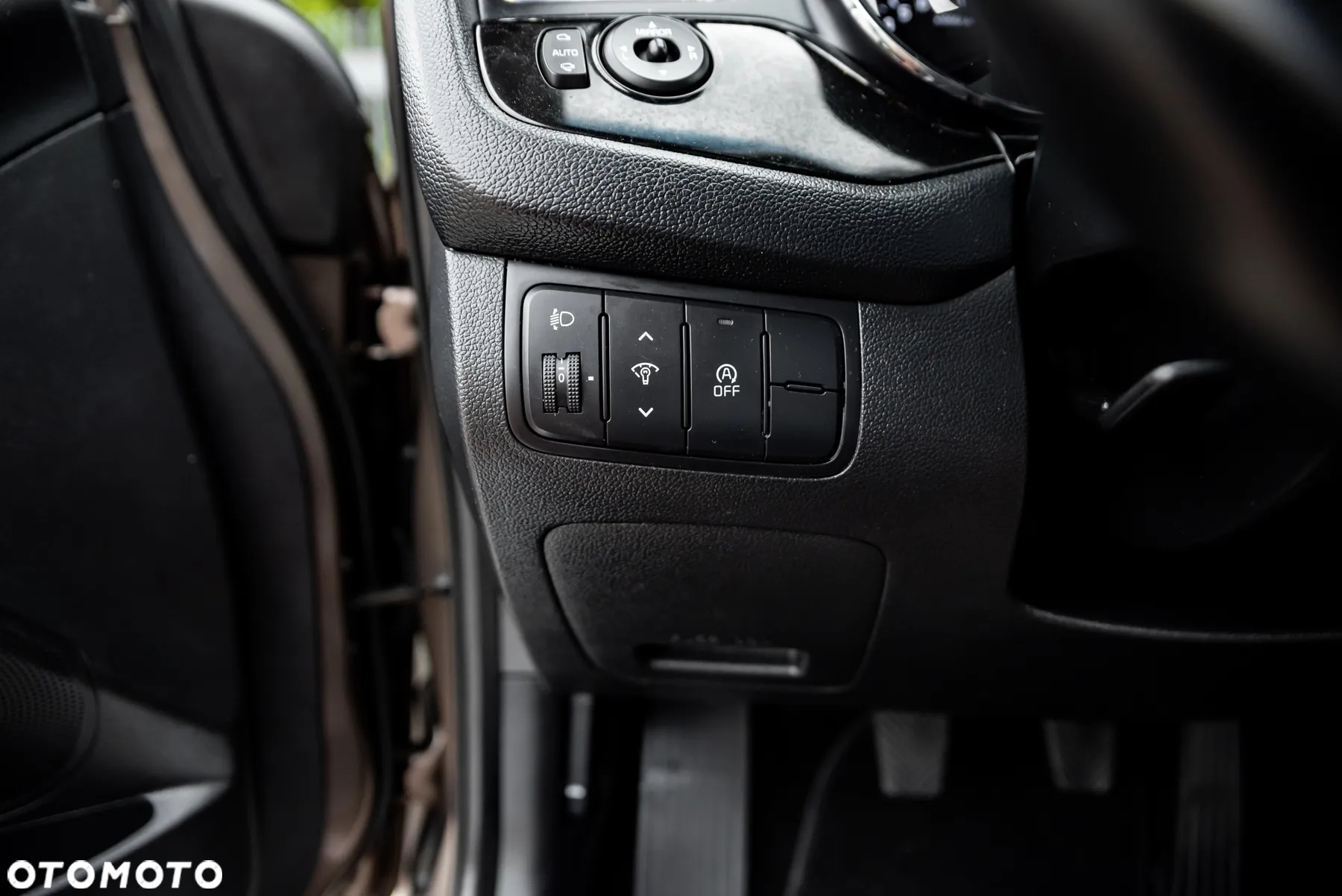 Kia Ceed Cee'd 1.6 GDI L - 29