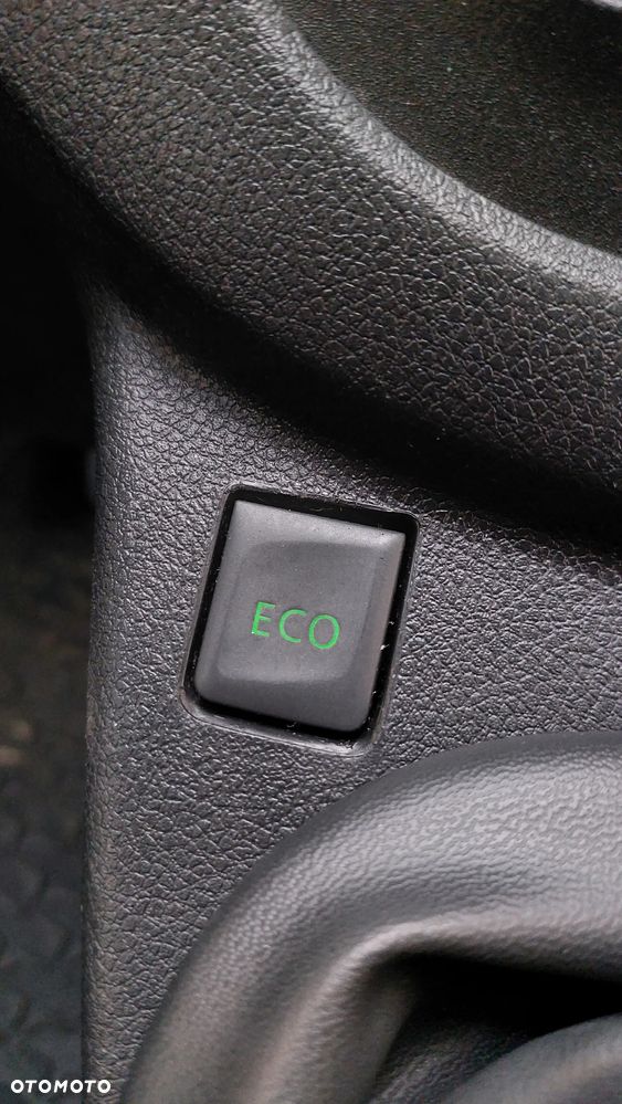 Opel Vivaro - 28