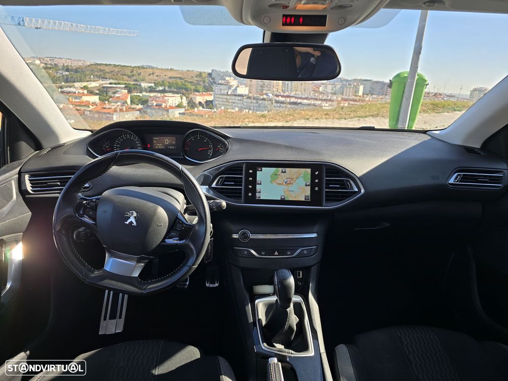 Peugeot 308 - 6