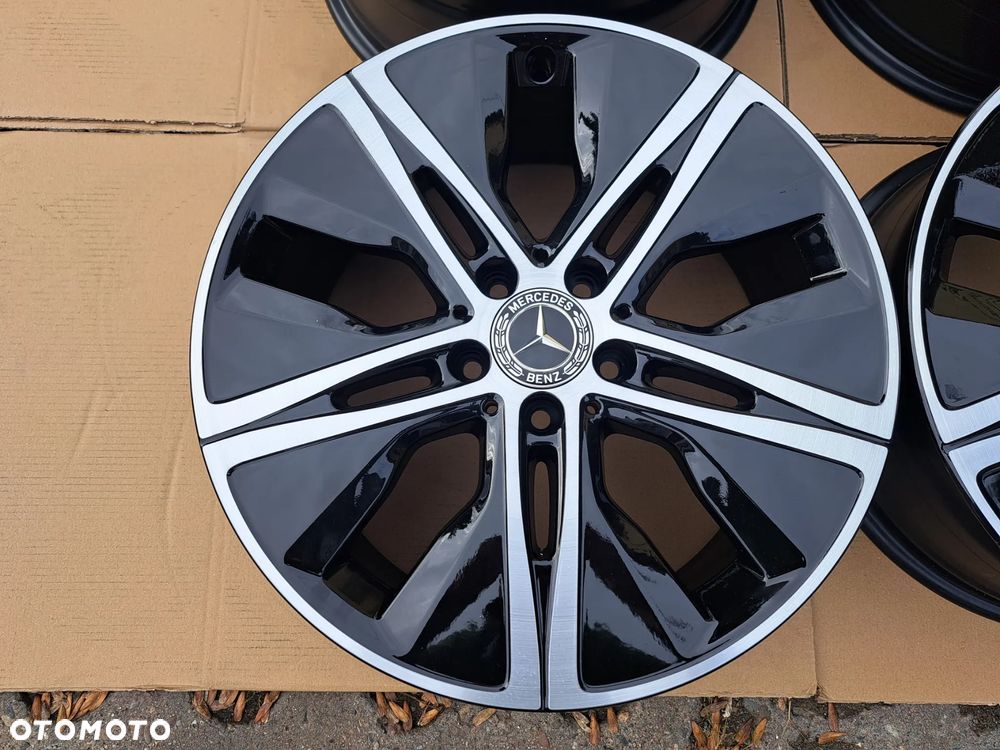 Oryg. Mercedes A-Klasa CLA 177 A177 A1774014500 18 7.5j et49 BiColour - 1