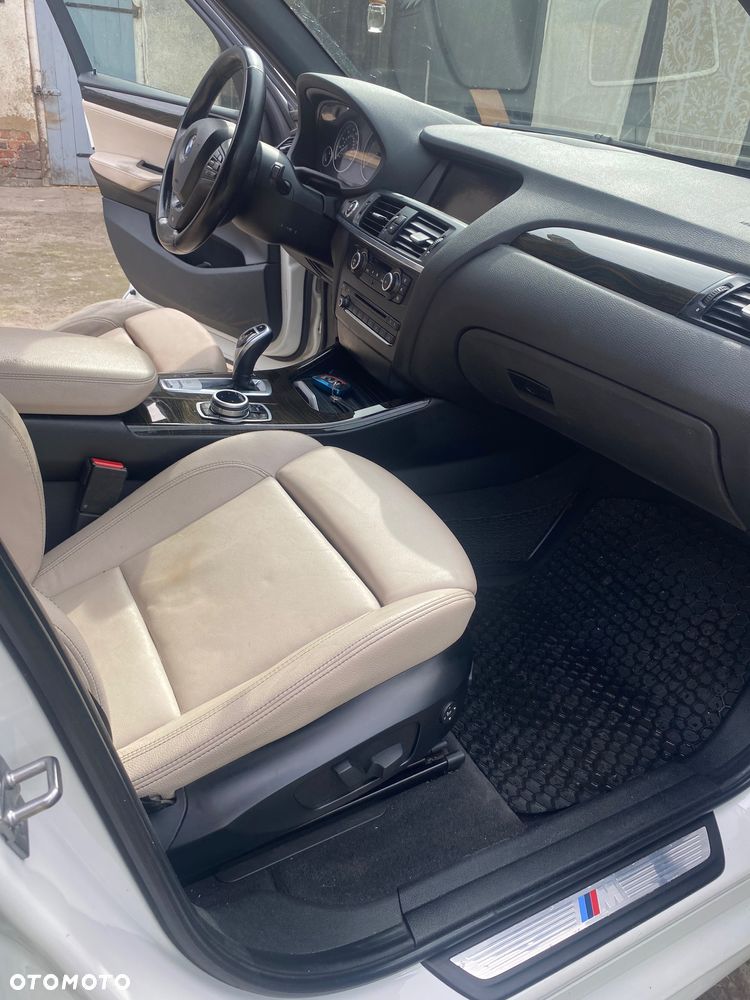 BMW X3 28i xDrive - 7