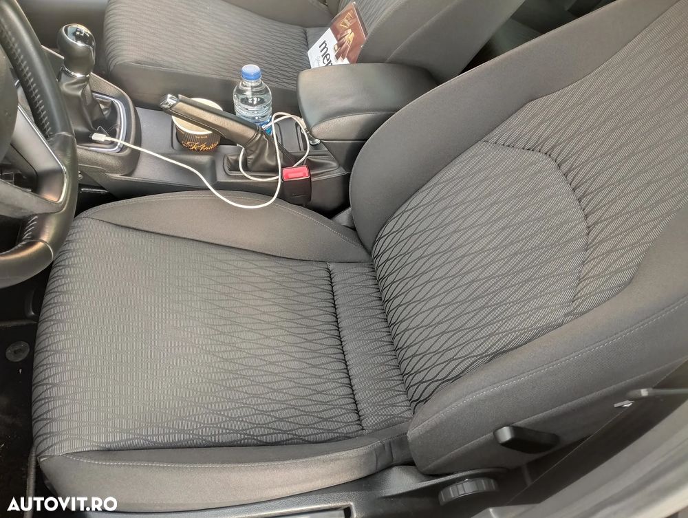 Seat Leon 2.0 TDI DPF Style - 13