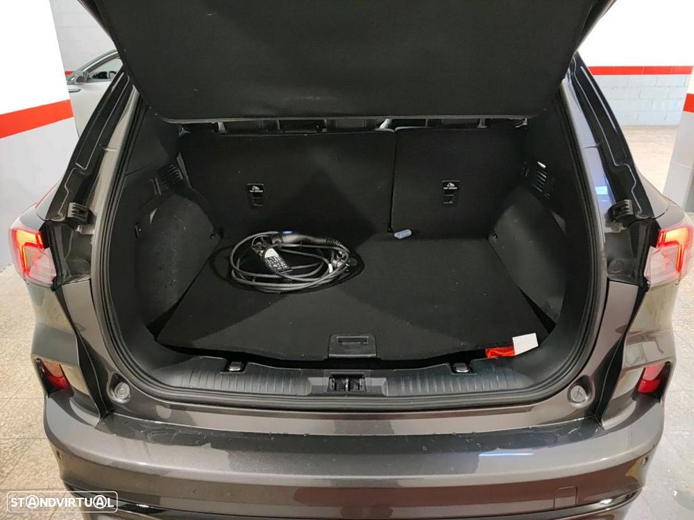 Ford Kuga 2.5 PHEV ST-Line X - 9