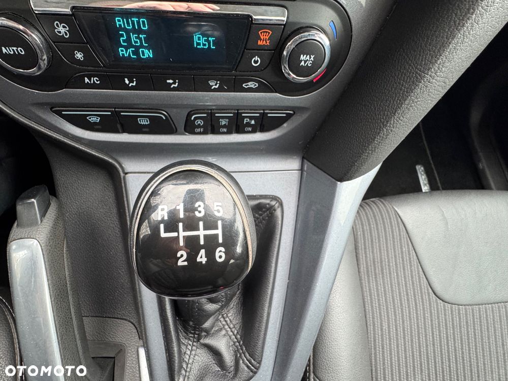 Ford Focus 1.6 EcoBoost Start-Stopp-System Titanium - 2