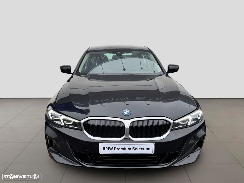 BMW 320 e Auto - 3