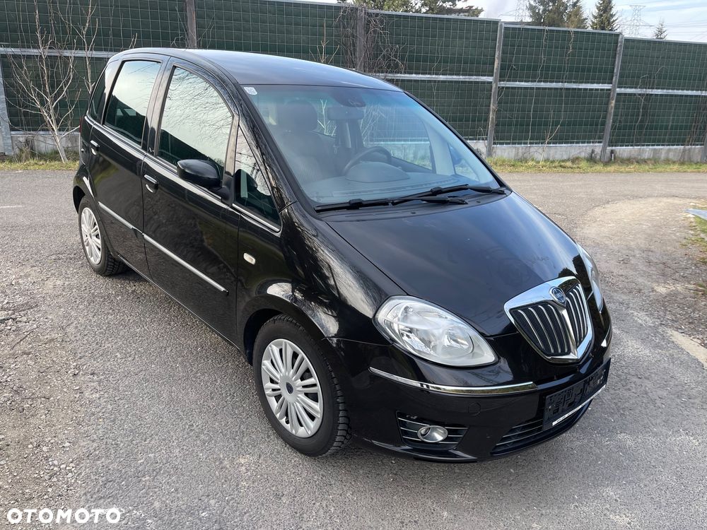 Lancia Musa 1.4 16V Gold - 10