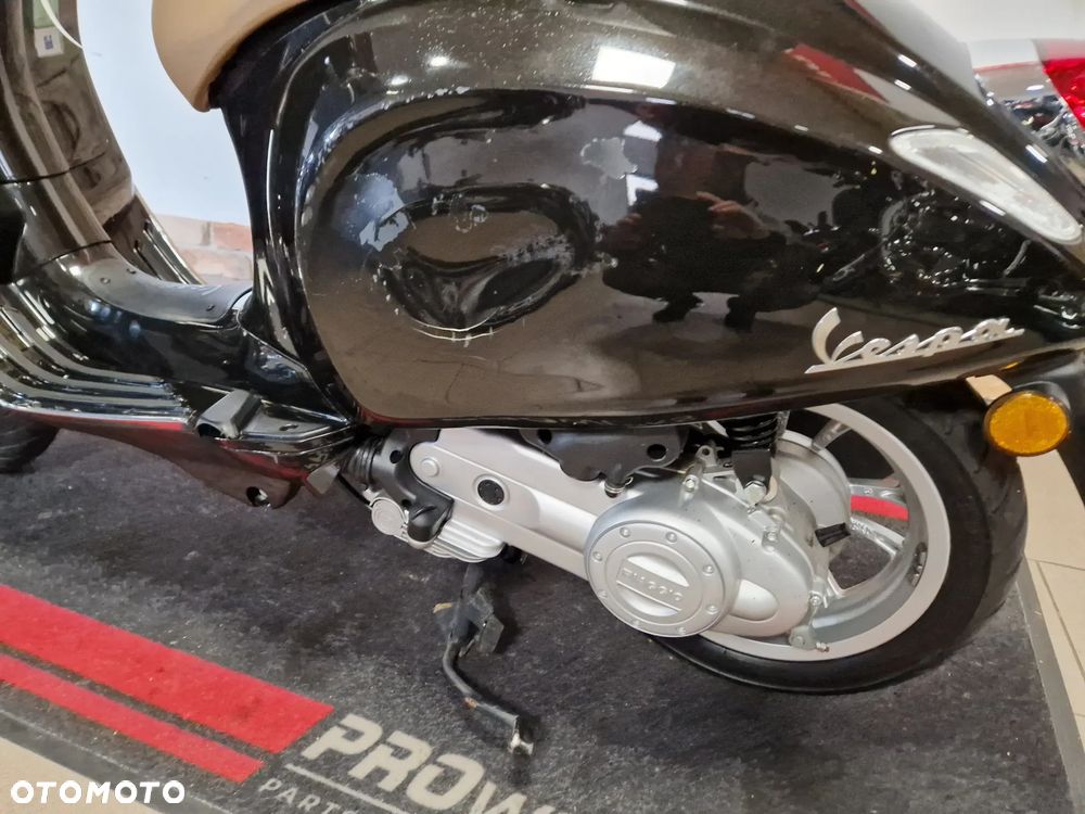 Vespa Primavera - 22