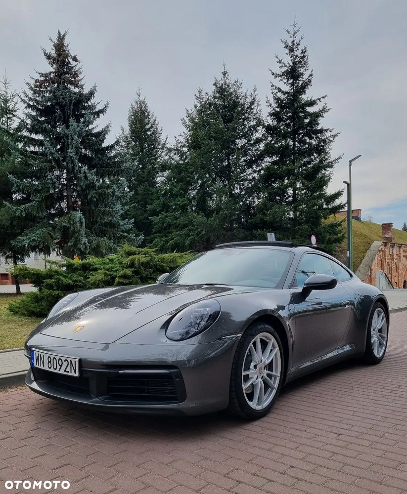 Porsche 911 Carrera - 7