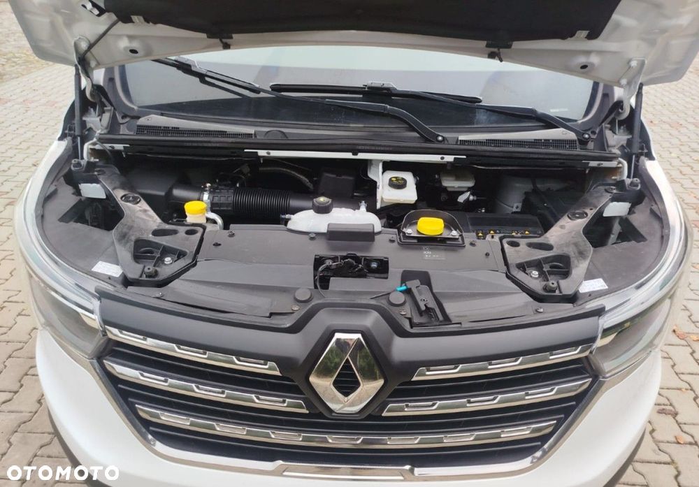 Renault Trafic - 32