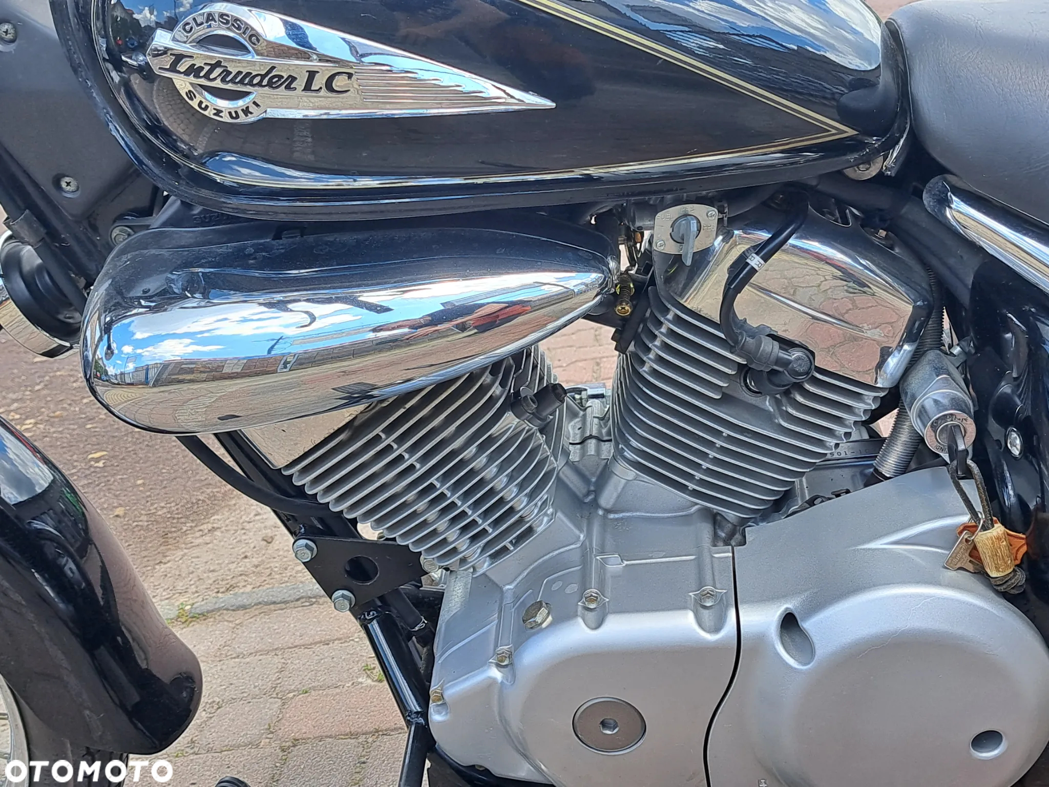 Suzuki Marauder - 8