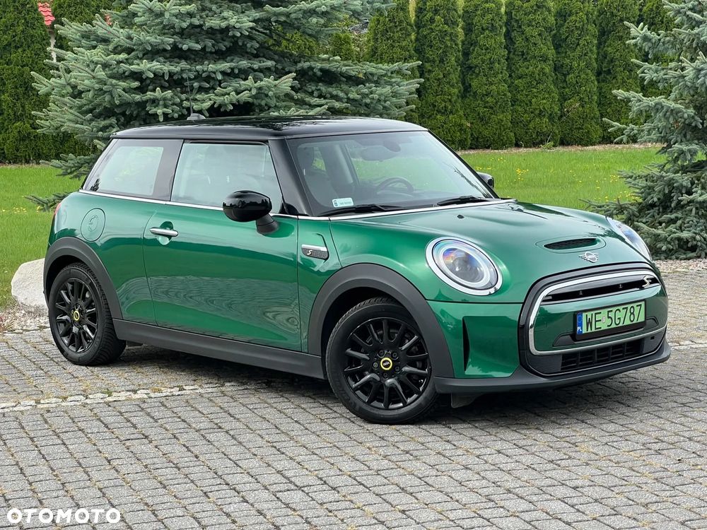 MINI Cooper SE Classic Trim - 6