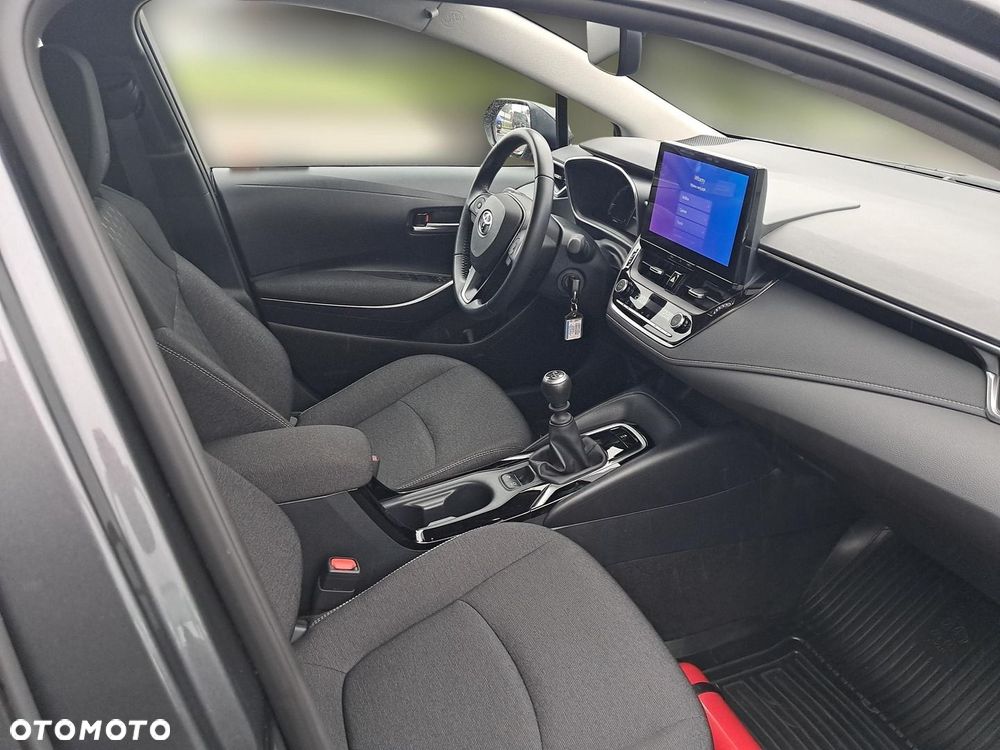 Toyota Corolla - 10