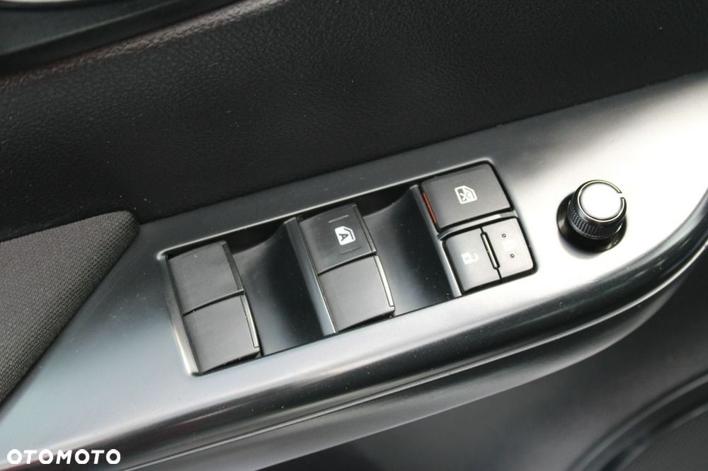 Toyota Hilux - 18