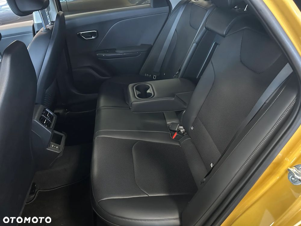 Kia K4 1.6 T-GDI L - 14