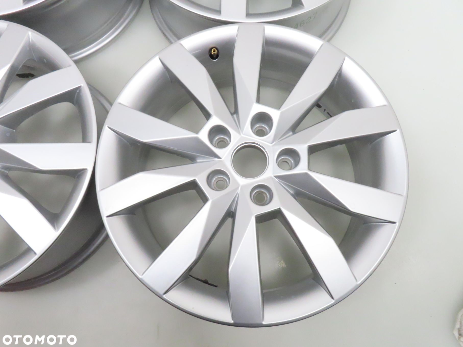 Alufelgi 17'' Skoda Octavia Superb 5x112 6J ET48 5E0601025N - 7
