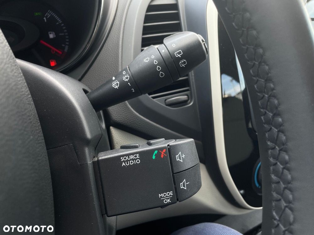 Renault Captur 1.2 Energy TCe Zen - 23